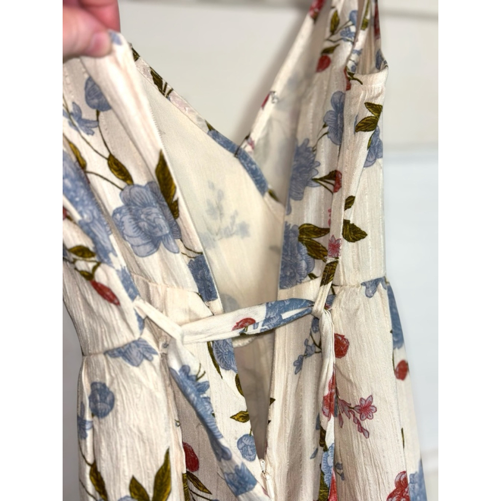 American Eagle Outfitters Women's Size 2 Ivory Floral V-Neck Adjustable Jumpsuit - Picture 5 of 16